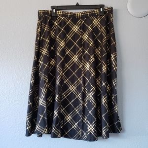 Laura Scott Large Women's gold grid print high waist midi skirt
